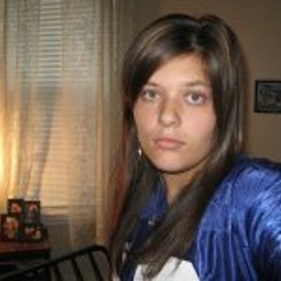 Profile Picture of Amanda Foschini (@@amandafo) on Twitter