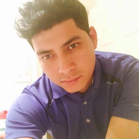 Profile Picture of Carlos Lazaro (@adrian9503) on Poshmark