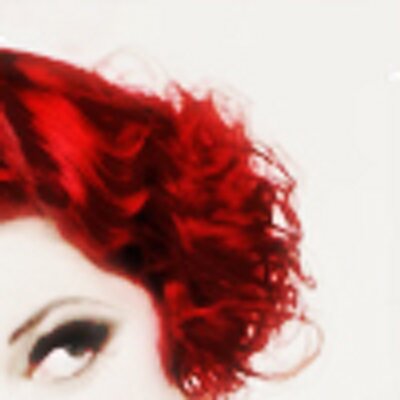 Profile Picture of Julia Mays (@AutismmovesoutJ) on Twitter