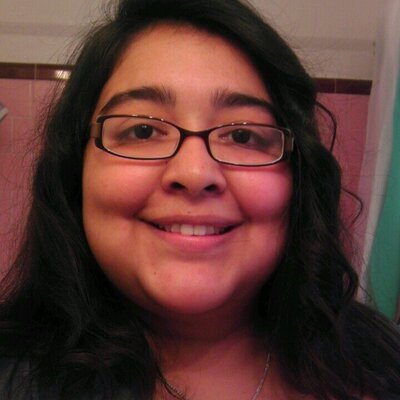 Profile Picture of Amanda Reyna-Puga (@mrspuga89) on Twitter