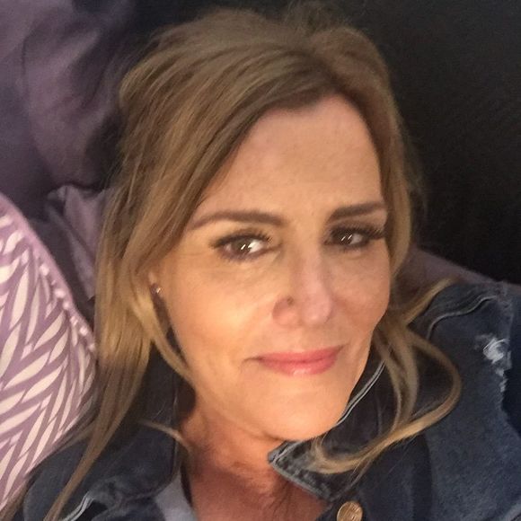 Profile Picture of Shellie Marchbanks (@shelliebe52) on Poshmark