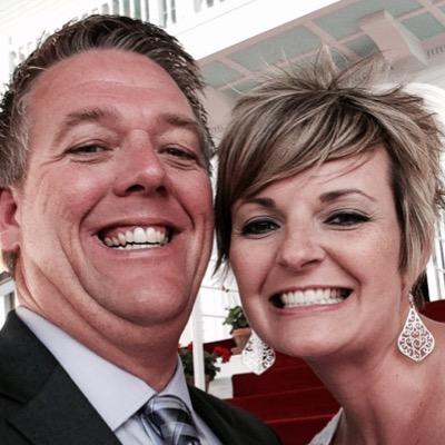 Profile Picture of Mitch & Juice Reeves (@ATiWellness) on Twitter