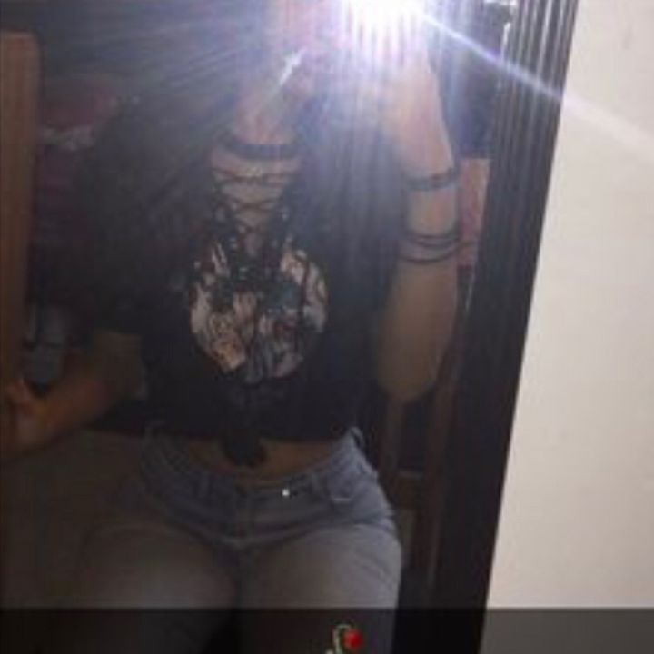 Profile Picture of 🌺 (@maxine.maxine) on Tiktok