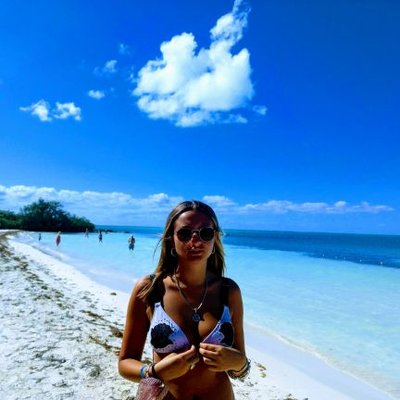 Profile Picture of Ana Paula (@PaauBelletti01) on Twitter