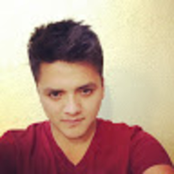 Profile Picture of Daniel Alba martinez (@dannykaka) on Poshmark