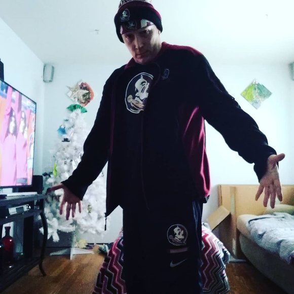 Profile Picture of Dustin Wendt (@dw09061981) on Poshmark