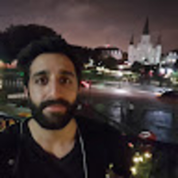 Profile Picture of Raj Dhaliwal (@dhaliwrs) on Poshmark