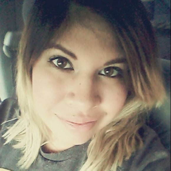 Profile Picture of Cindy Licea (@clicea23) on Poshmark