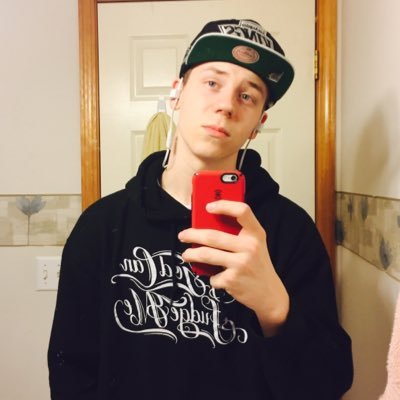 Profile Picture of Joshua Fehr (@JoshNoFehr65) on Twitter