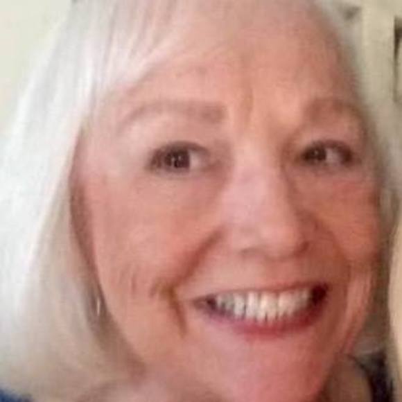 Profile Picture of Karen Commella (@kcommella) on Poshmark