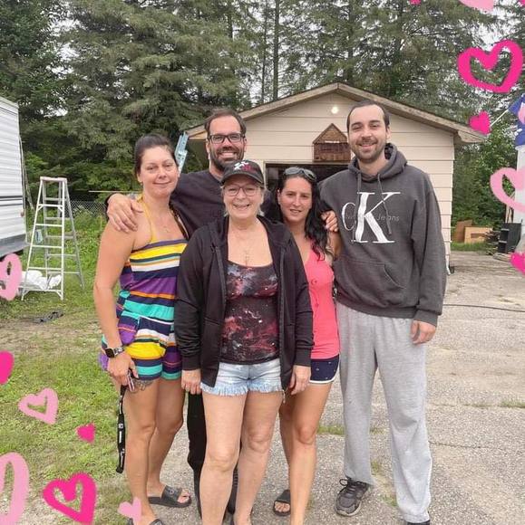 Rita Richard - Poshmark Profile Picture of Rita Richard (@rita_richard) on Poshmark