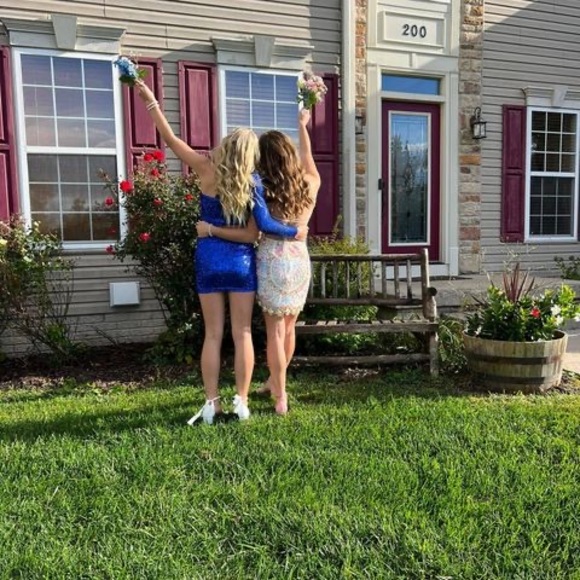 Profile Picture of Dawn Shanholtz (@darrshanny) on Poshmark