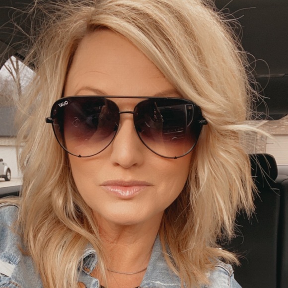 Profile Picture of Kim Carrender (@krs3572) on Poshmark