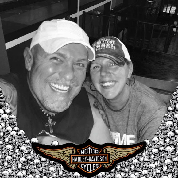 Profile Picture of Sam Brinkley (@bullysmkt) on Poshmark