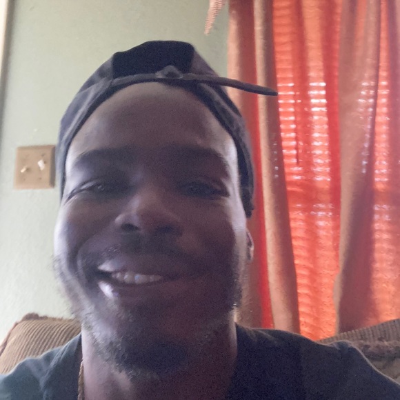 Profile Picture of Jonathan Sorrells (@sorrells605) on Poshmark