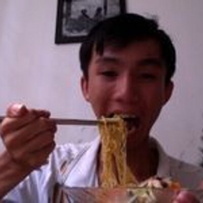 Profile Picture of Pauline Reilly (@Hypercentera825) on Twitter