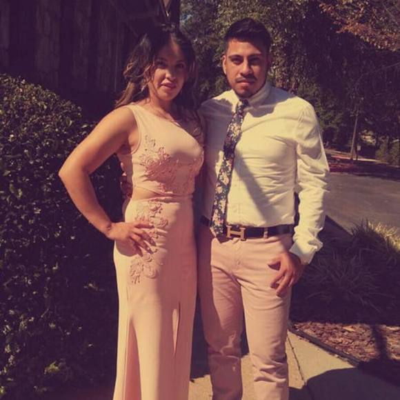 Profile Picture of Mari Silva (@mariasilvac88) on Poshmark