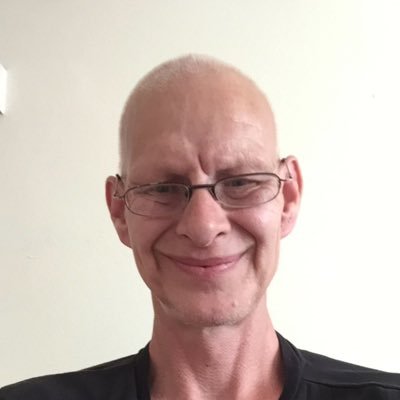 Profile Picture of Robert Amor (@robertamor8) on Twitter