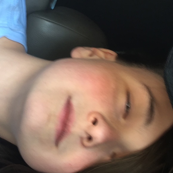 Profile Picture of Carley Piper (@carleypip45) on Poshmark
