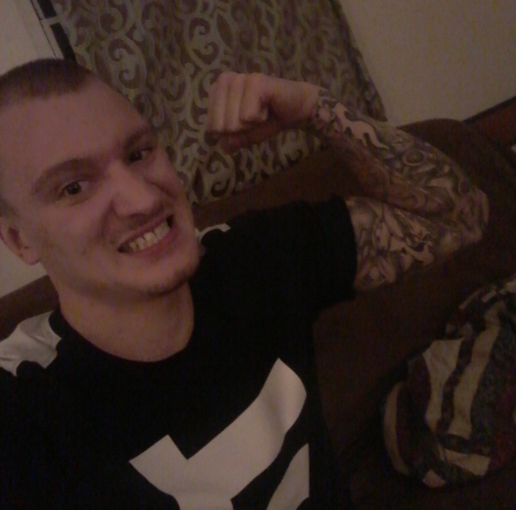 Profile Picture of Scott Cooper (@scott9715) on Poshmark