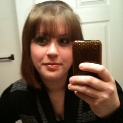 Profile Picture of Ashley Burdette (@safteypinn) on Twitter