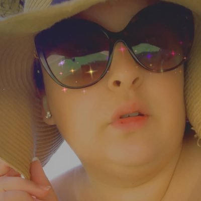 Profile Picture of Alma Barron (@Alma_Bella) on Twitter