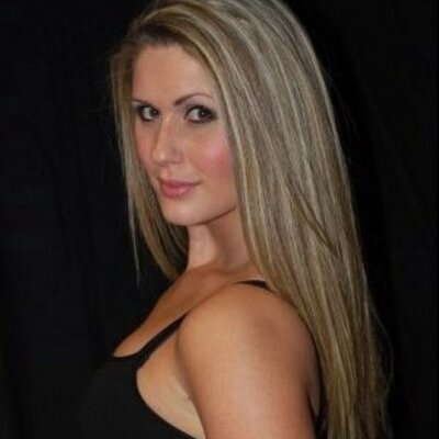 Profile Picture of Anna Welander (@AnnaWelander) on Twitter