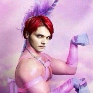 Profile Picture of Ella Figgy (@ellafiggy) on Myspace