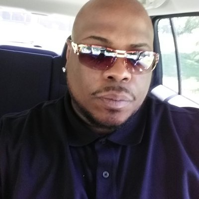 Profile Picture of 6'8 (@EarlCates1) on Twitter