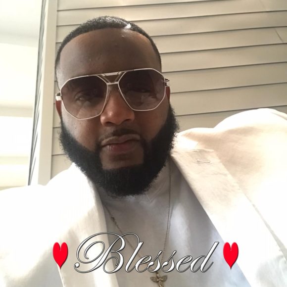 Profile Picture of Randy Carlton (@carlton_randyl) on Poshmark