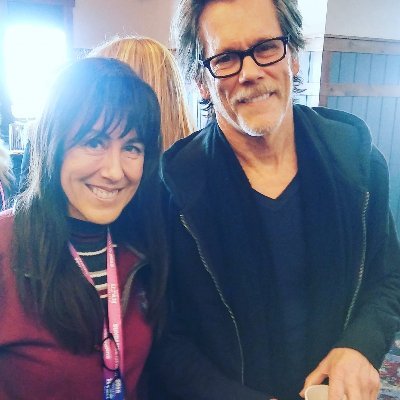 Profile Picture of StephanieDeGraw (@StephanieDeGraw) on Twitter