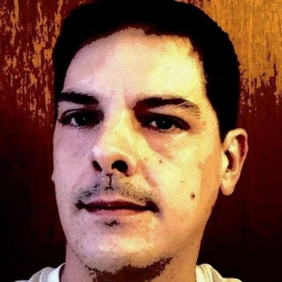 Profile Picture of Chris Mathieu (@cmathieu9359) on Poshmark