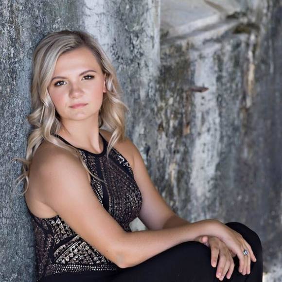 Profile Picture of Audrey Hovermale (@audreyhovermale) on Poshmark