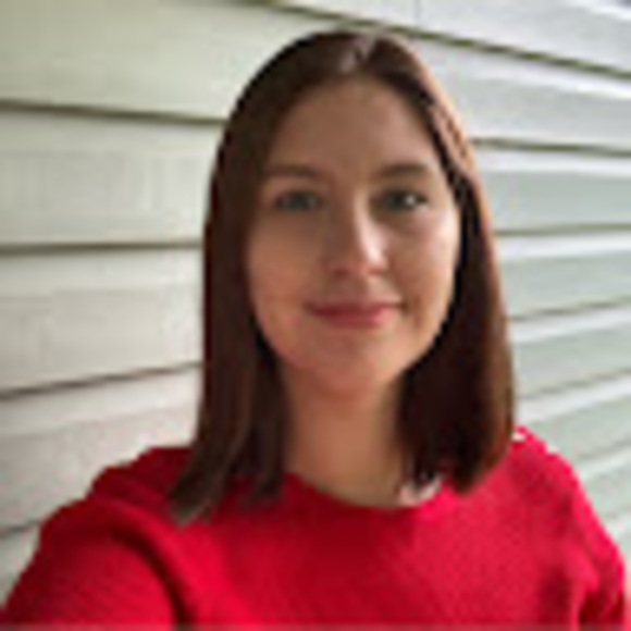 Profile Picture of Syan Lyzen (@syan_lyzen) on Poshmark