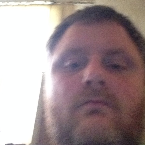 Profile Picture of Jeremy Mcglothlin (@mrbullfrog) on Poshmark