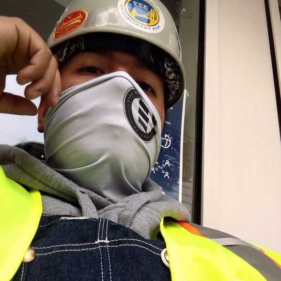 Profile Picture of Daniel Candray (@daniel92590) on Poshmark