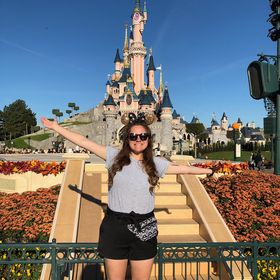 Profile Picture of Lindsey Thacker (@LJTHACK) on Pinterest