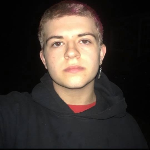 Profile Picture of Michael Dayton (@michael_dayton) on Poshmark