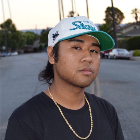 Profile Picture of Richard Man (@gyc_whoadie) on Poshmark