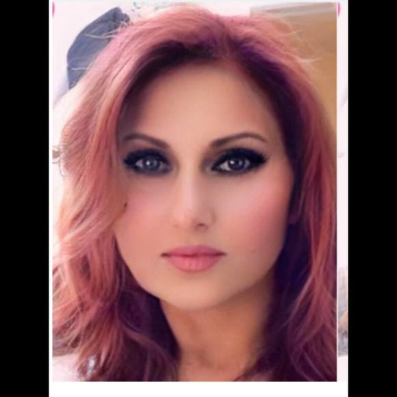 Profile Picture of Ahlam Brikho (@brikhoahlam) on Poshmark
