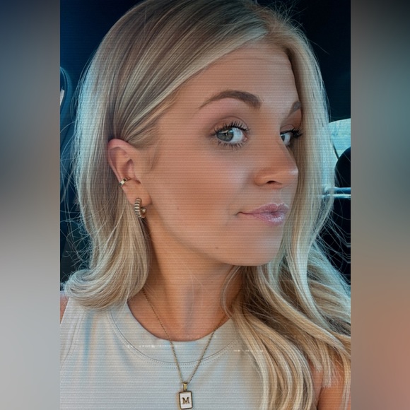 Profile Picture of Mackenzie Crabtree (@mackcrabtree) on Poshmark