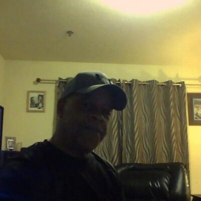 Profile Picture of Clifford Robinson (@CliffordRobin11) on Twitter