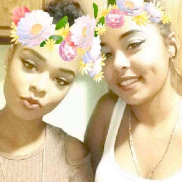 Profile Picture of Essence Williams (@essencebabie1) on Poshmark