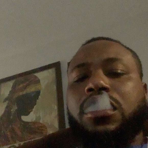 Profile Picture of Dedric Terrell (@dedricterrell) on Poshmark