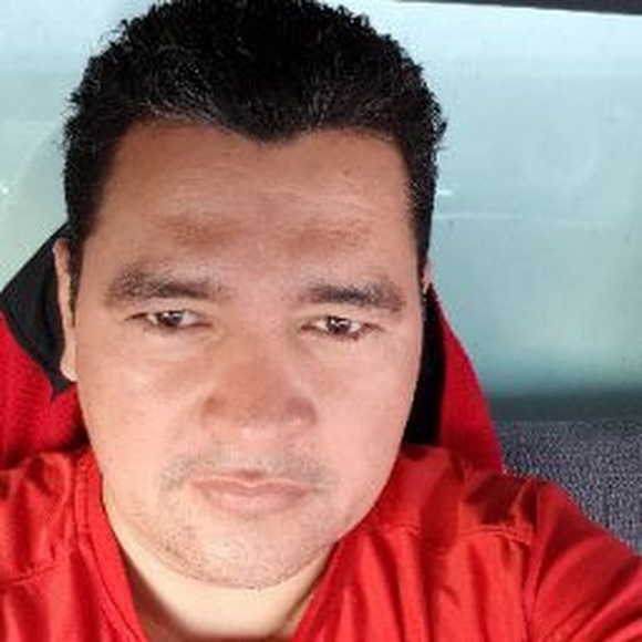 Profile Picture of Hugo Anzora (@anzoraadali1) on Poshmark