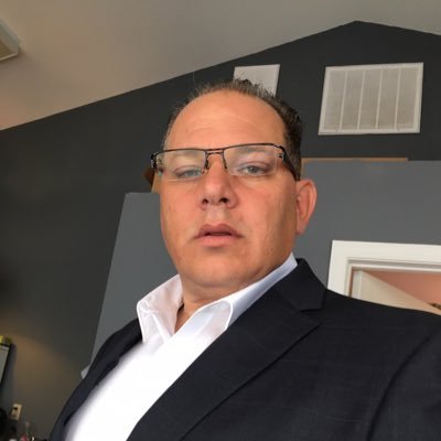 Profile Picture of DAVID MICHAEL DIVVER (@MEZRUP) on Twitter