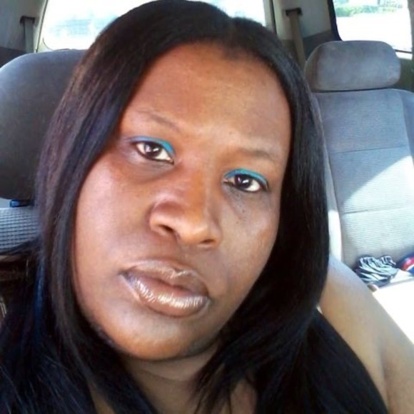 Profile Picture of Petrice Torbit (@petrice_torbit) on Poshmark
