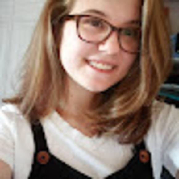 Profile Picture of Shelby Rafferty (@shelbyrafferty) on Poshmark