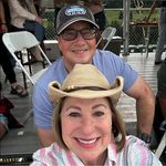 Profile Picture of Robin Smith Marchin (@robinmarchin) on Instagram