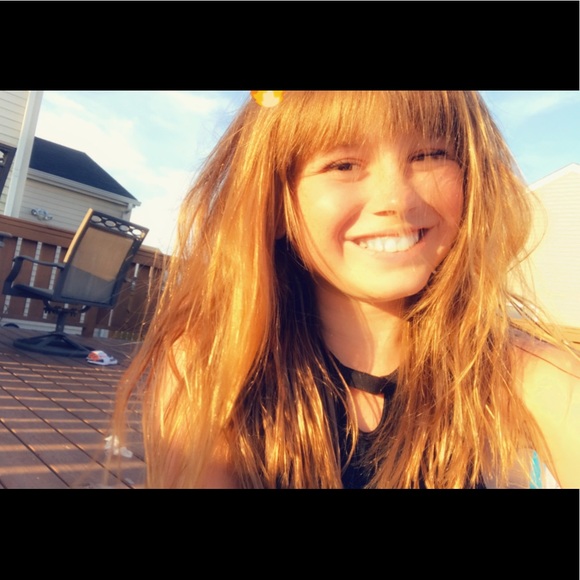 Profile Picture of Jessica Gruca (@jessica827733) on Poshmark